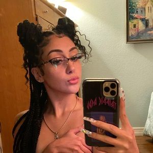 Meet your Posher, Cassidy